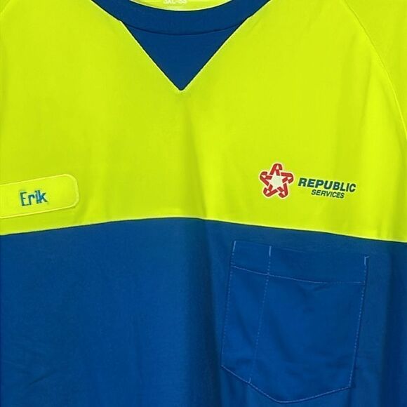 Republics Services work shirt - Picture 2 of 8